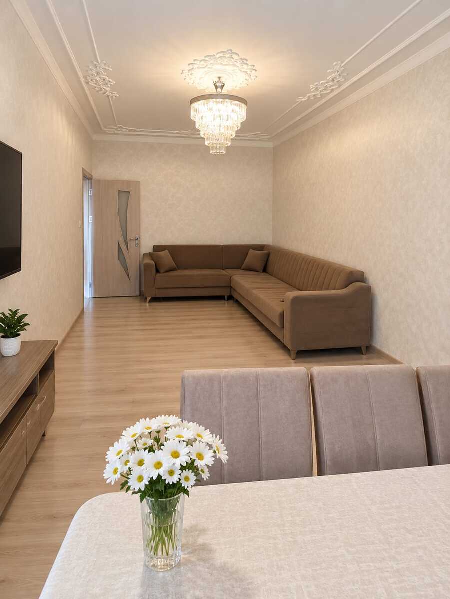 Satılır 3 otaqlı köhnə tikili 85 m² — Mənzil, Bakı (2)