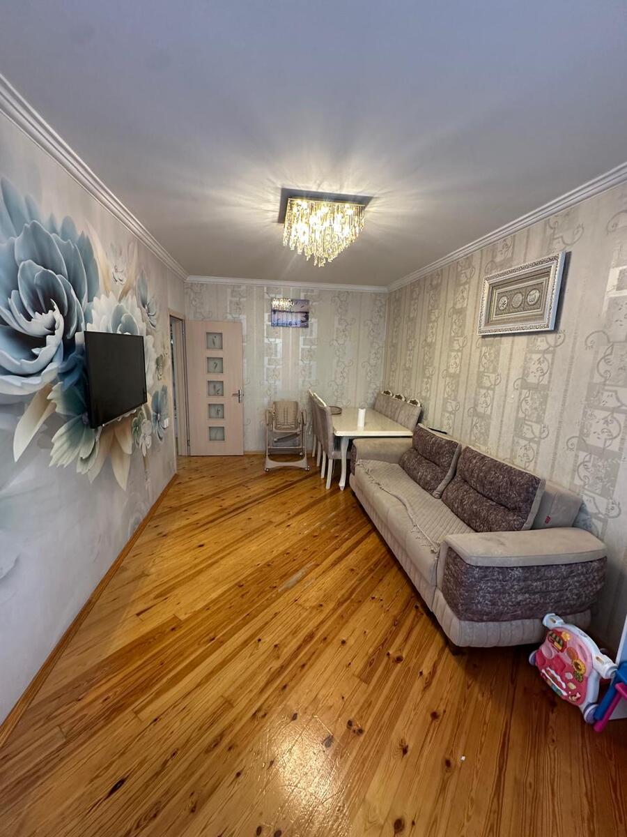Satılır 4 otaqlı köhnə tikili 100 m² — Mənzil, Bakı (6)