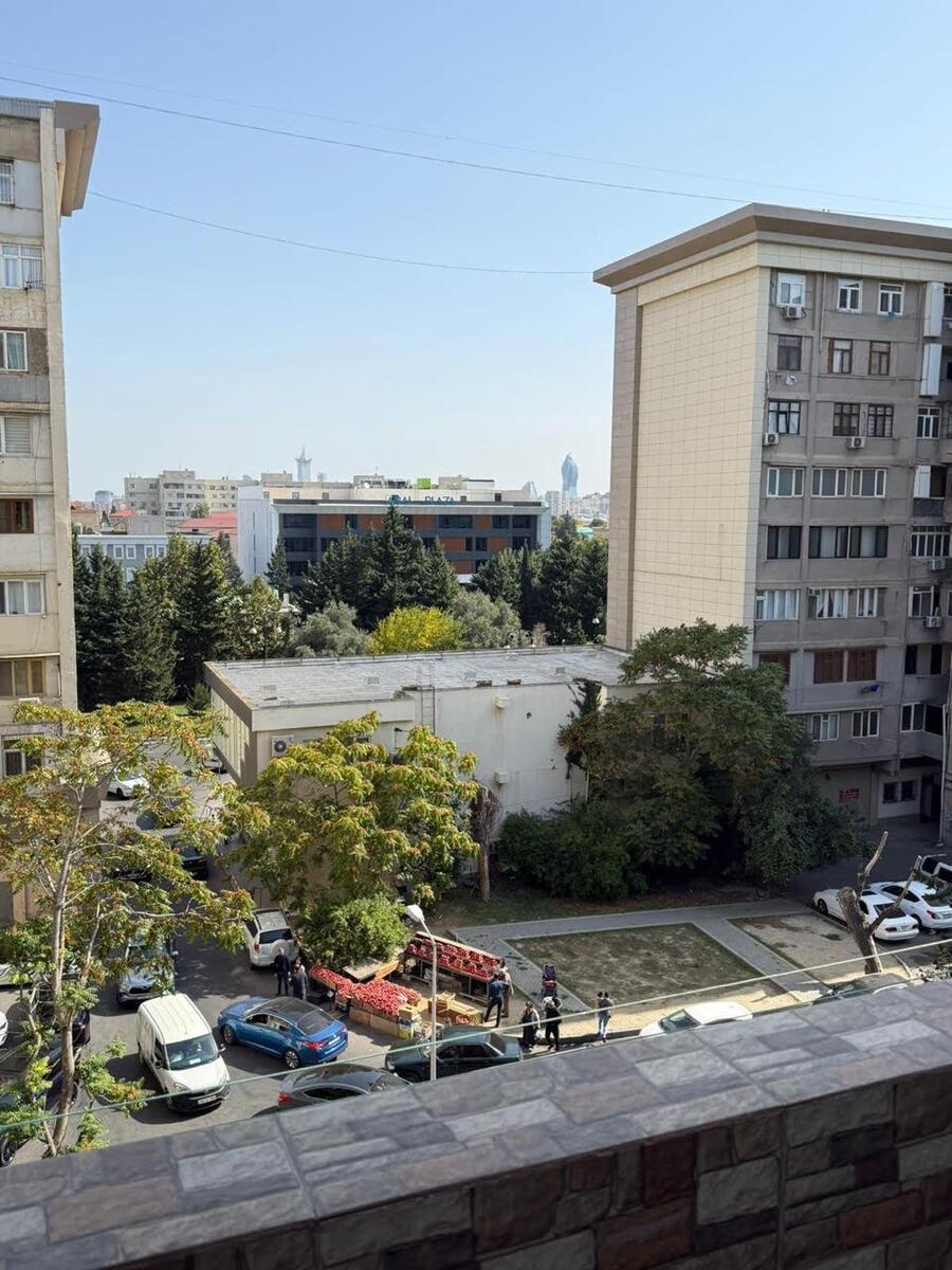 Satılır 3 otaqlı köhnə tikili 70 m² — Mənzil, Bakı (4)