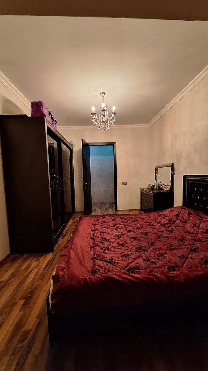 Satılır 2 otaqlı köhnə tikili 75 m² — Mənzil, Bakı (5)