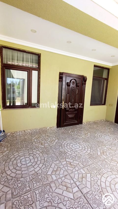 Kirayə (aylıq) 2 otaq həyət evi / bağ evi 60 m², Bakıxanov — Bakı