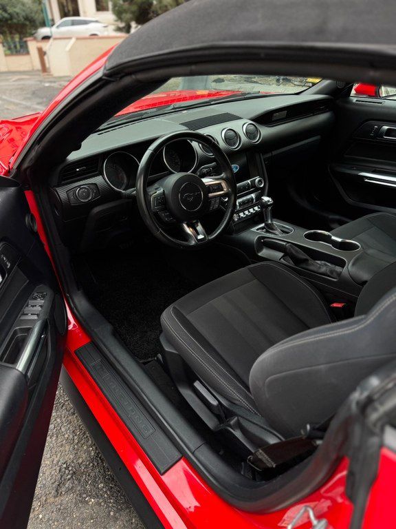 Ford Mustang, 2.3 L, 2018 il, 58 220 km 77-ZL-201 — Avtomobillər, Bakı (4)