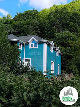 İcarəyə verilir 2 otaqlı 120 m² həyət evi Qax — Ev, villa