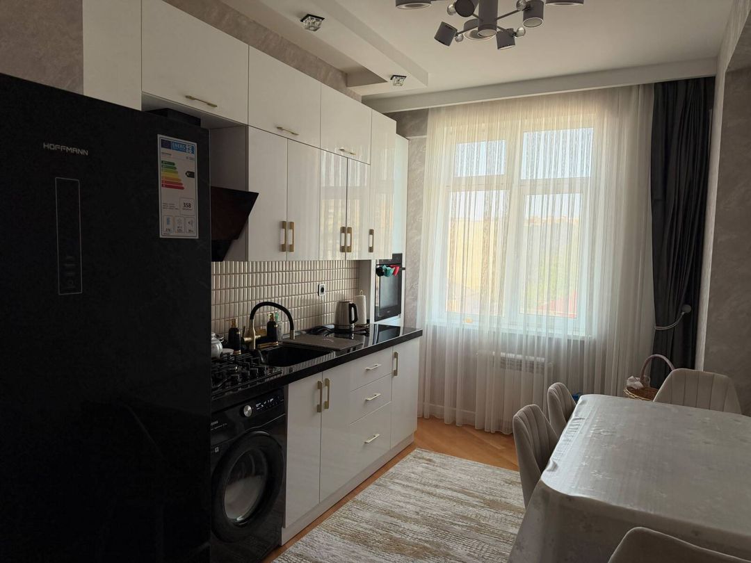 Satılır 2 otaqlı yeni tikili 82 m² — Mənzil, Bakı (7)