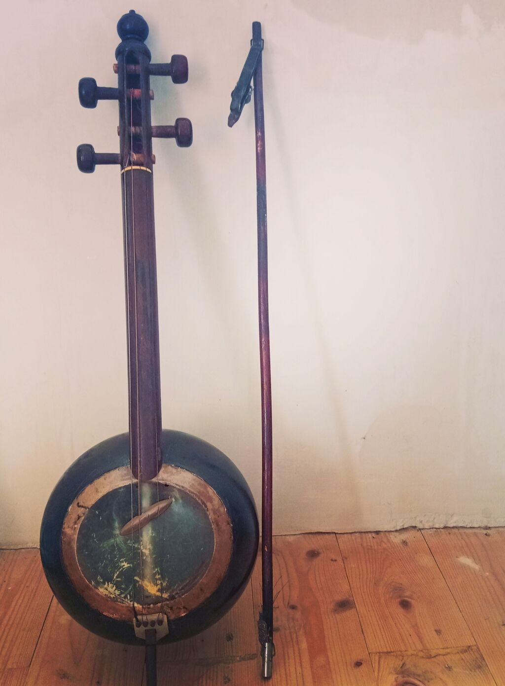Kamança və arşın - Şərq musiqi ənənəsinə aid yaylı simli alət — Skripkalar və digər keməçli alətlər, Tovuz