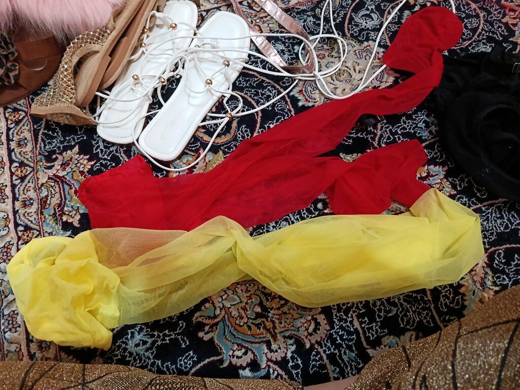 Məhsul dəsti – qadın aksesuarları və yay ayaqqabıları - Ağ bağlamalı — Sandal, Bakı (2)