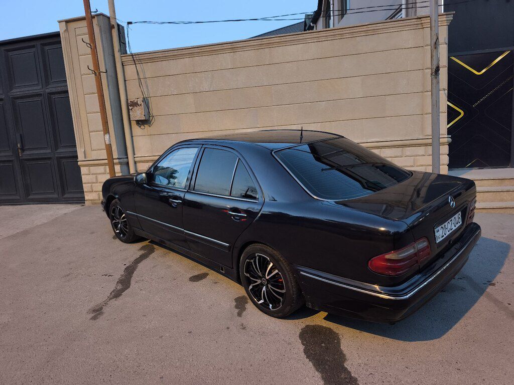 Mercedes E 240, 2.4 L, 1998 il, 418 910 km 20-CZ-046 — Avtomobillər, Bakı (4)