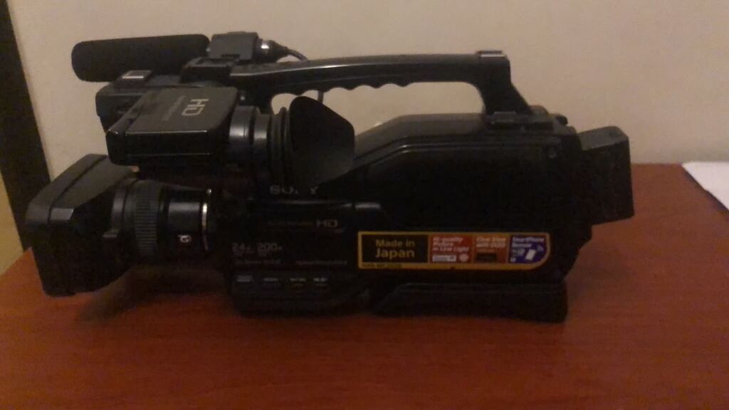 Satilir Təzə Kamera Sony 2500 ideal təzə vəziətdə üstə verilir 1 — Video kamera, Bakı