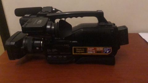 Satilir Təzə Kamera Sony 2500 ideal təzə vəziətdə üstə verilir 1 — Bakı