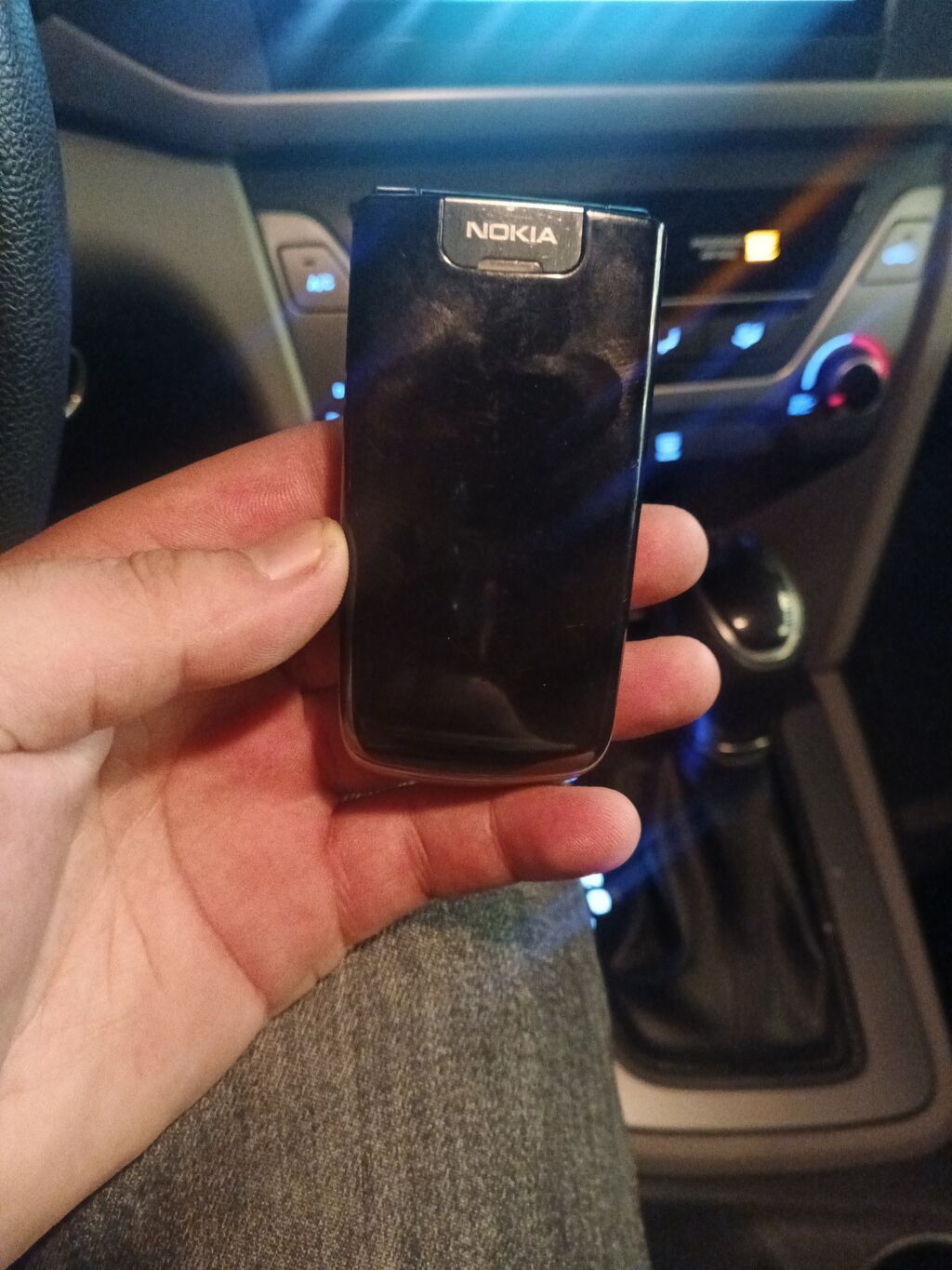 Nokia 1, rəng - Qara, Düyməli — Nokia, Bakı (3)