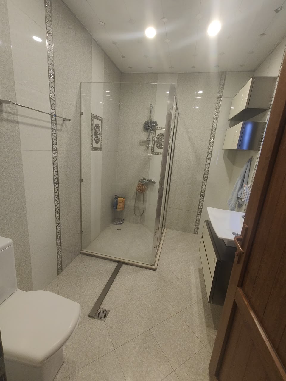 Satış: 3 otaqlı Yeni tikili, 90 m², Yasamal rayonu — Mənzil, Bakı (12)