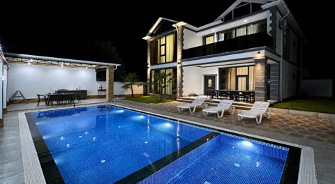 İcarəyə verilir 6 otaqlı həyət evi/bağ evi 308 m² — Qəbələ