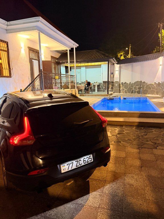 Volvo V40 Cross Country, 2.5 L, 2013 il, 229 000 km 77-ZC-625 — Avtomobillər, Bərdə (2)