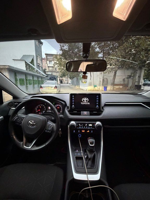 Toyota RAV4, 2.5 L, 2022 il, 69 700 km — Avtomobillər, Bakı (8)