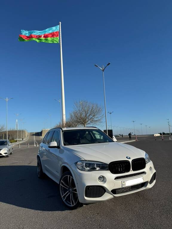 BMW X5, 2.0 L, 9.2 kWh, 2016 il, 116 000 km — Avtomobillər, Bakı