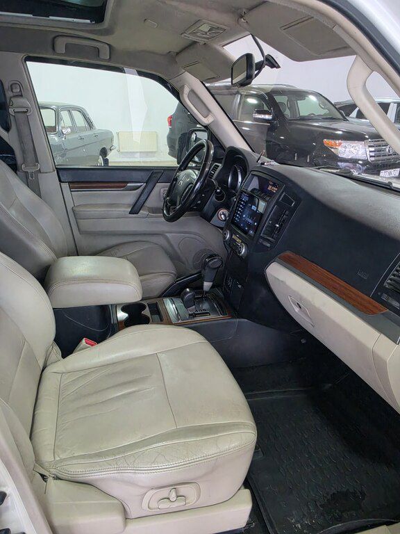 Mitsubishi Pajero, 3.0 L, 2008 il, 183 000 km — Avtomobillər, Bakı (9)
