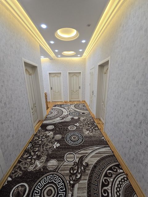 Satılır 5 otaqlı həyət evi/bağ evi 230 m² — Bakı