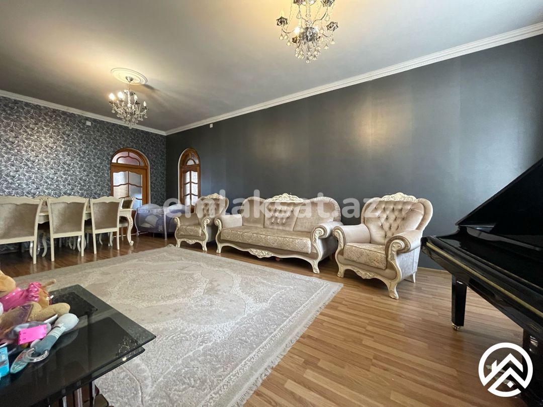 Satılır 6 otaq həyət evi / bağ evi 240 m², Bülbülə — Ev, villa, Bakı