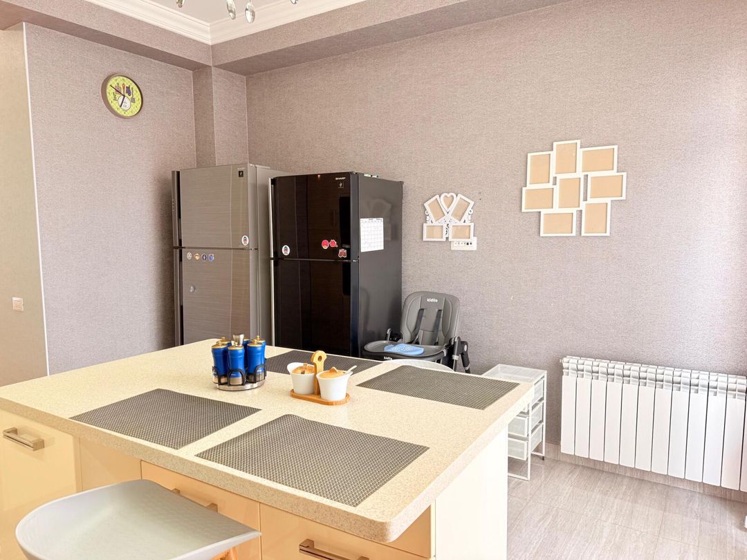 İcarəyə verilir 5 otaqlı yeni tikili 210 m² — Mənzil, Bakı (11)