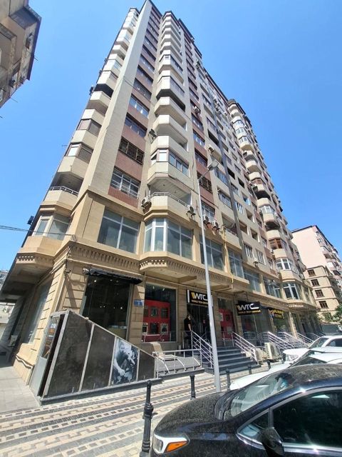İcarəyə verilir 3 otaqlı yeni tikili 135 m² — Bakı