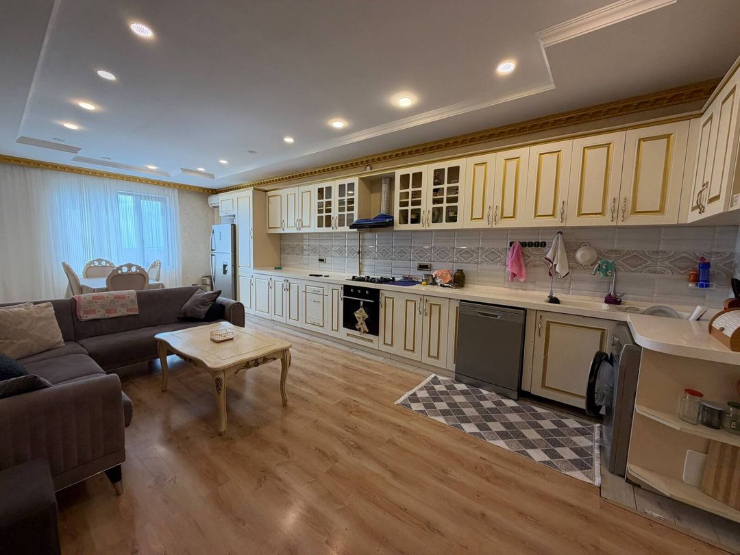 Satılır 4 otaqlı yeni tikili 263 m² — Mənzil, Bakı (8)