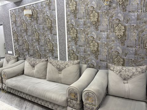Mebel dəsti – zərif klassik üslub Tərkib: - 1 ədəd 4 nəfərlik divan — Bakı