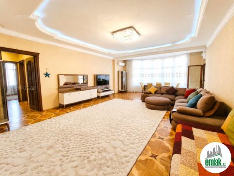 İcarəyə verilir 4 otaqlı 180 m² yeni tikili Nəsimi r