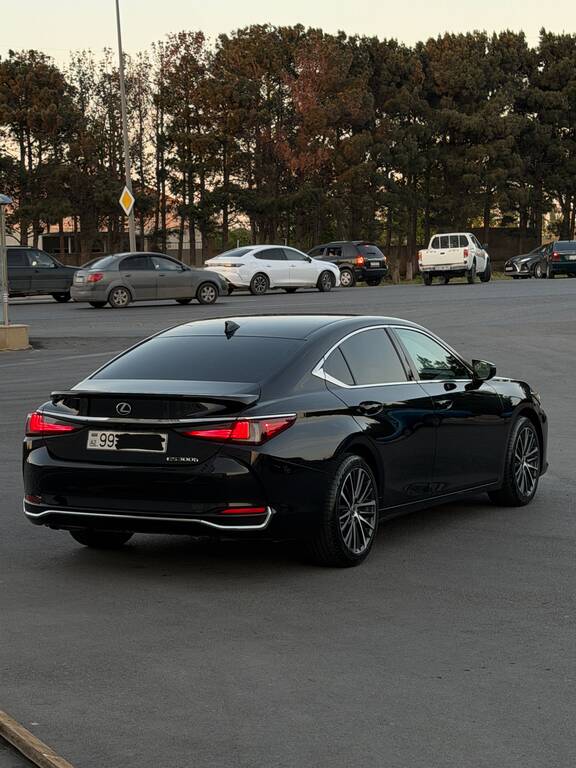 Lexus ES 300h, 2.5 L, 1.3 kWh, 2023 il, 180 247 km — Avtomobillər, Bakı (11)