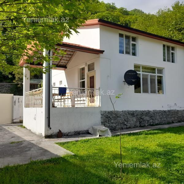 Günlük 5 otaqlı Həyət evi / Villa, 150 m², Qax — Ev, villa, Qax (2)