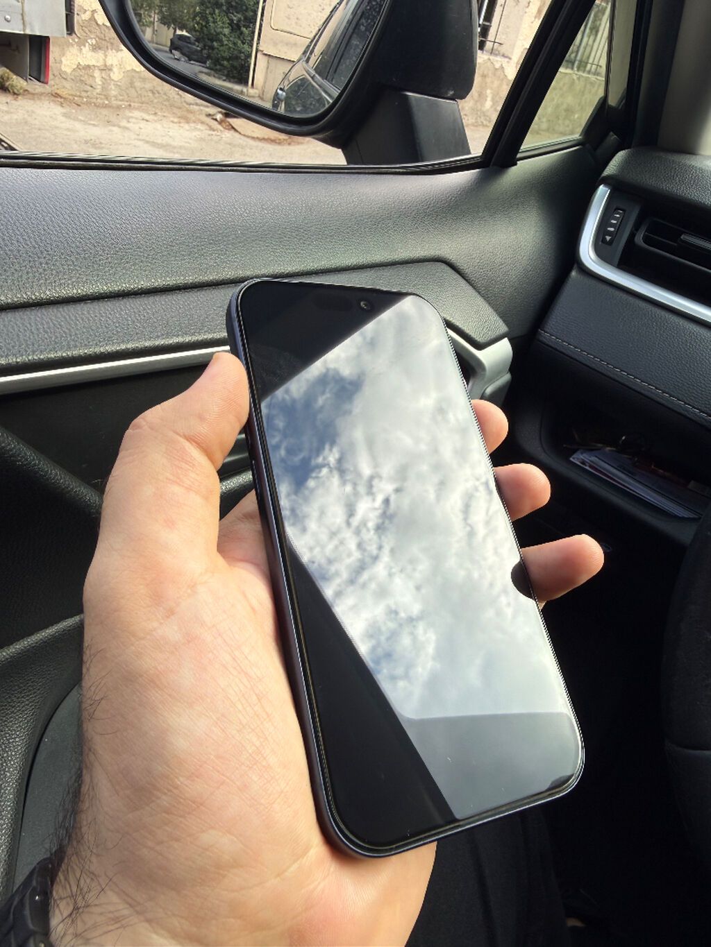 IPhone 17 Pro, 256 GB, Göy, Simsiz şarj, Face ID, Sənədlərlə — Apple iPhone, Bakı
