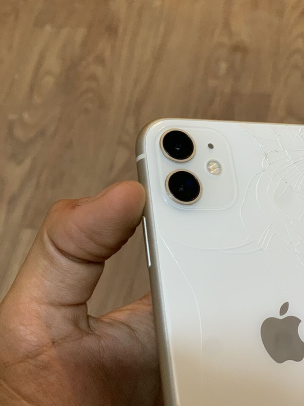 IPhone 11, Ağ, Face ID — Apple iPhone, Bərdə (4)