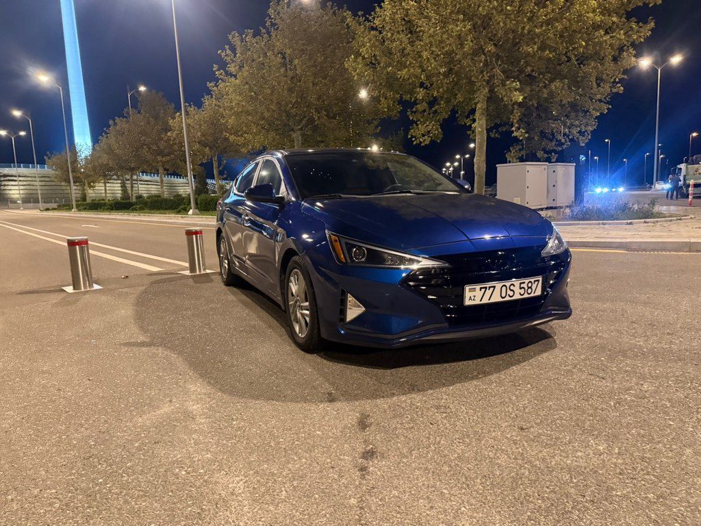 Hyundai Elantra, 2.0 L, 2018 il, 124 000 km 77-OS-587 — Avtomobillər, Bakı (5)
