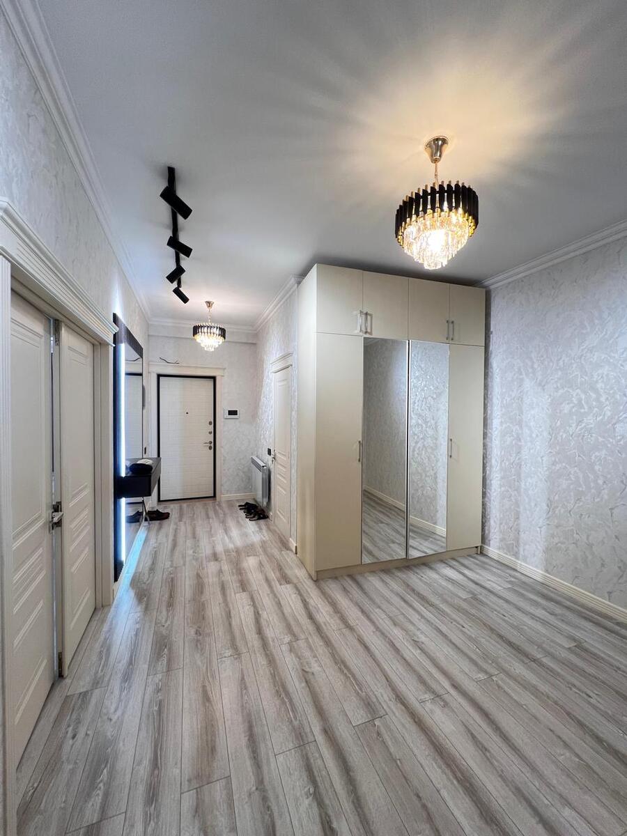 Satılır 3 otaqlı yeni tikili 145 m² — Mənzil, Bakı (2)