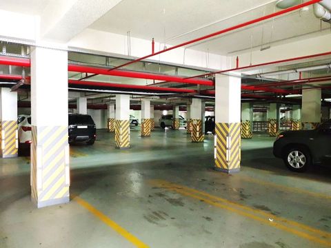 Həsən Əliyev küç. (Ximqorodok) Çıraq Plaza ilə üzbəüz 2 otaqlı — Bakı