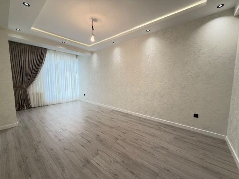 3 otaqlı mənzil, 98 m², Abbas Fətullayev küç., Bakı — Bakı