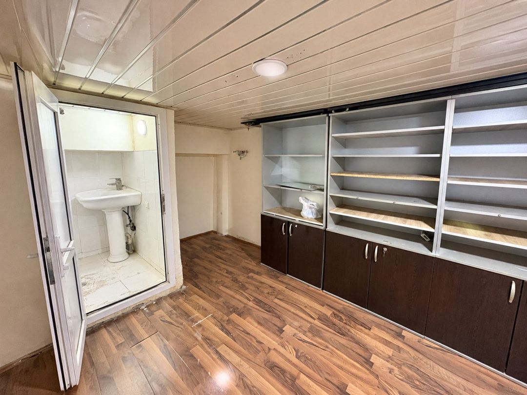 İcarəyə verilir obyekt 32 m² — Əmlak, Bakı (2)