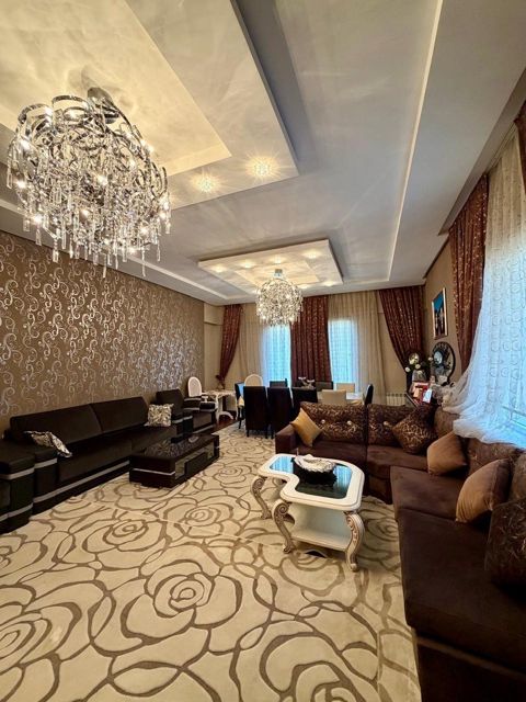 Satılır 4 otaqlı yeni tikili 176 m² — Bakı