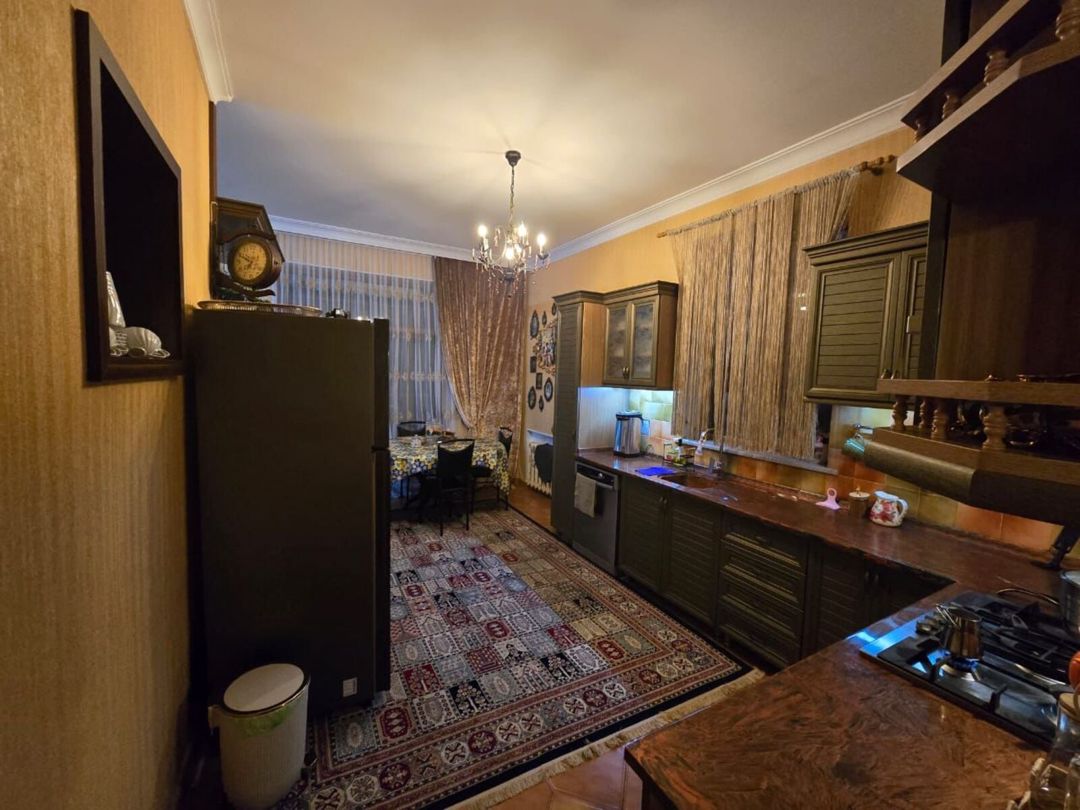 Satılır 6 otaqlı həyət evi/bağ evi 600 m² — Ev, villa, Bakı (10)