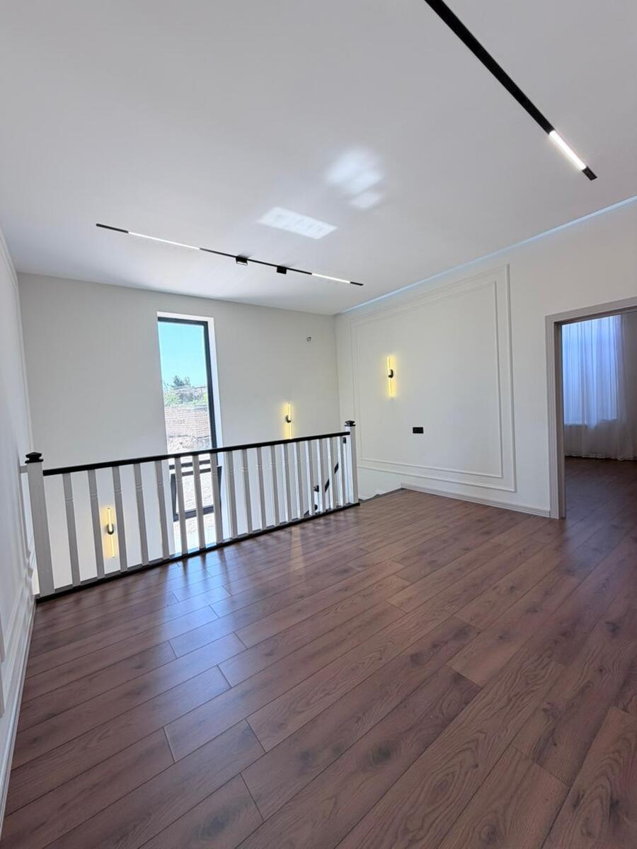 Satılır 5 otaqlı həyət evi/bağ evi 200 m² — Ev, villa, Bakı (5)