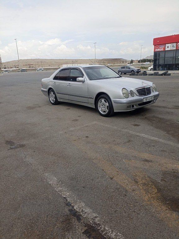 Mercedes E 230, 2.3 L, 1999 il, 434 444 km 90-UU-809 — Avtomobillər, Bakı (4)