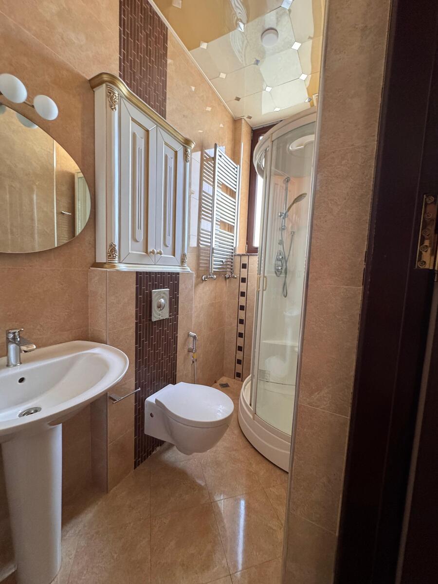 İcarəyə verilir 4 otaqlı yeni tikili 150 m² — Mənzil, Bakı (12)
