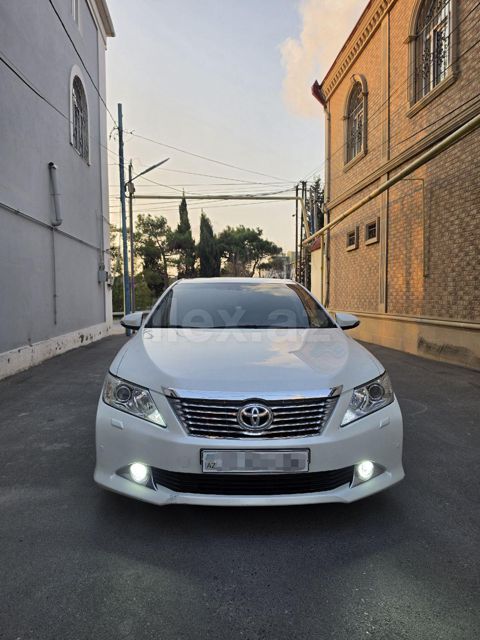 2014 Toyota Camry, 2.5 L, 2014, 269,000 km — Bakı
