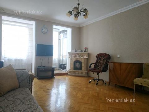 Kirayə 2 otaqlı Bina evi menzil (Köhnə tikili), 50 m², Nəsimi rayonu — Bakı