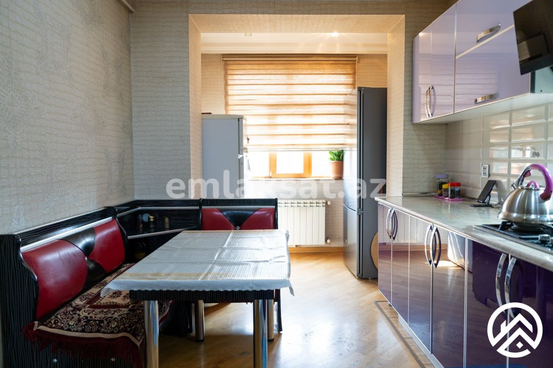 Satılır 4 otaq köhnə tikili 100 m², Qara Qarayev metrosu — Mənzil, Bakı (3)