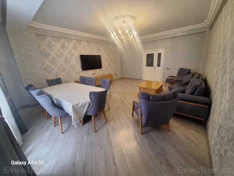 Satılır 3 otaqlı Mənzil Yeni tikili 141 m² Bakı, Binəqədi r., Dərnəgül m., 7-ci mikrorayon — Mənzil, Bakı (4)