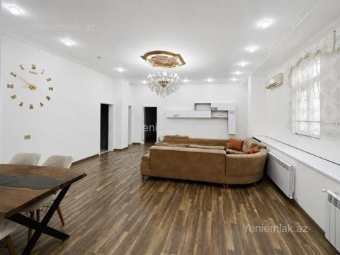 Kirayə 4 otaqlı Ofis, 130 m², Nərimanov rayonu — Bakı