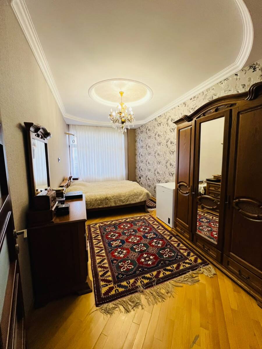 Satılır 4 otaqlı yeni tikili 160 m² — Mənzil, Bakı (9)