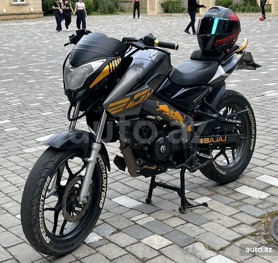 Bajaj Pulsar, 2022 — Motosiklet və mopedlər, Quba
