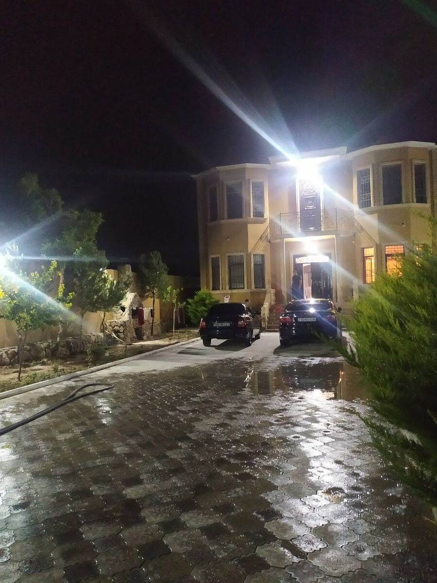 Satılır 6 otaqlı həyət evi/bağ evi 350 m² — Ev, villa, Bakı (2)