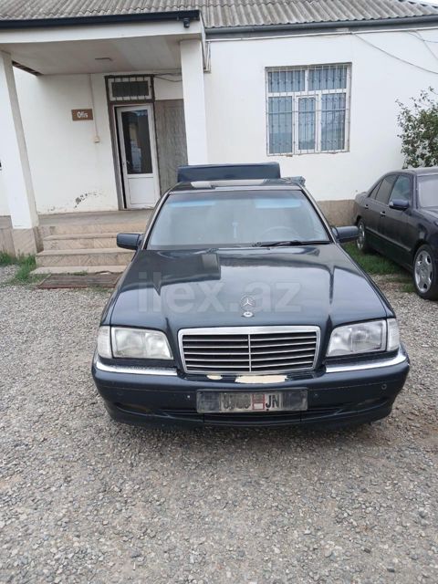 1999 Mercedes-Benz 190, 2.2 L, 1999, 780,000 km — Bakı